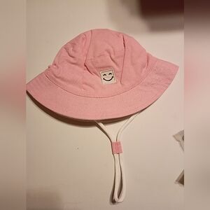 Kids Pink Sun Bucket Hat with Smile Patch Size 12 Months (48) NWT